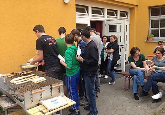 11193435_10152929205268871_4276319343788121471_n